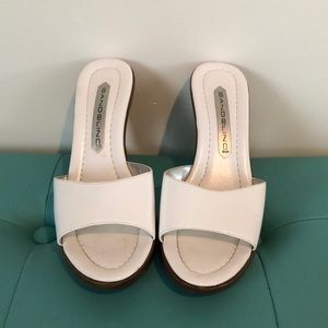EEEUC Bandolino Heels